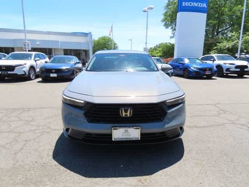 Used 2025 Honda Accord EX-L image 6