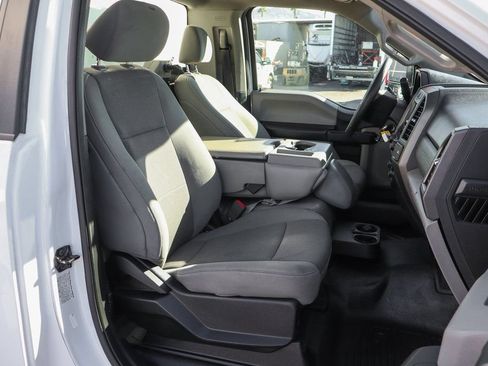 Used 2020 Ford F550 2WD Regular Cab Super Duty image 35