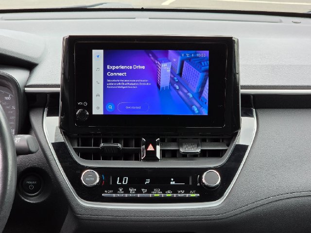 Used 2024 Toyota Corolla Cross AWD Hybrid w/ Moonroof Package image 27