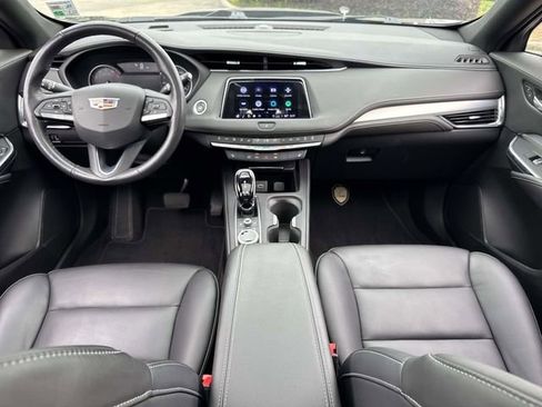 Used 2023 Cadillac XT4 Premium Luxury w/ Enhanced Visibility Package FWD image 16