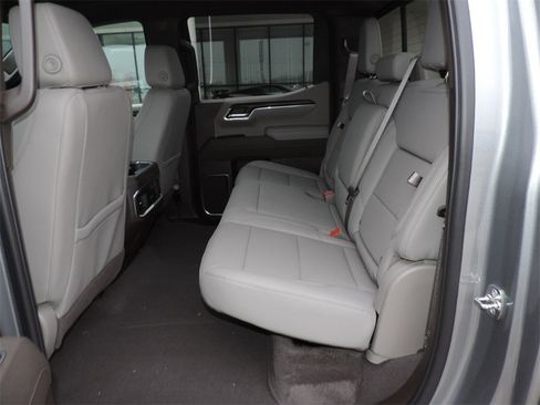 New 2026 GMC Sierra 1500 SLT image 20