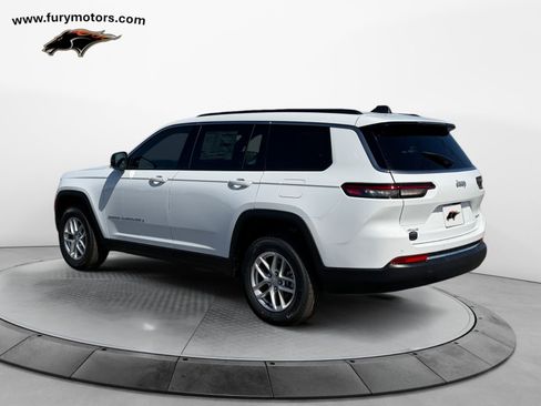 New 2025 Jeep Grand Cherokee L Laredo w/ Luxury Tech Group I AWD/4WD image 5