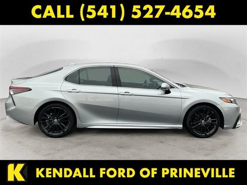 Used 2023 Toyota Camry XSE image 6