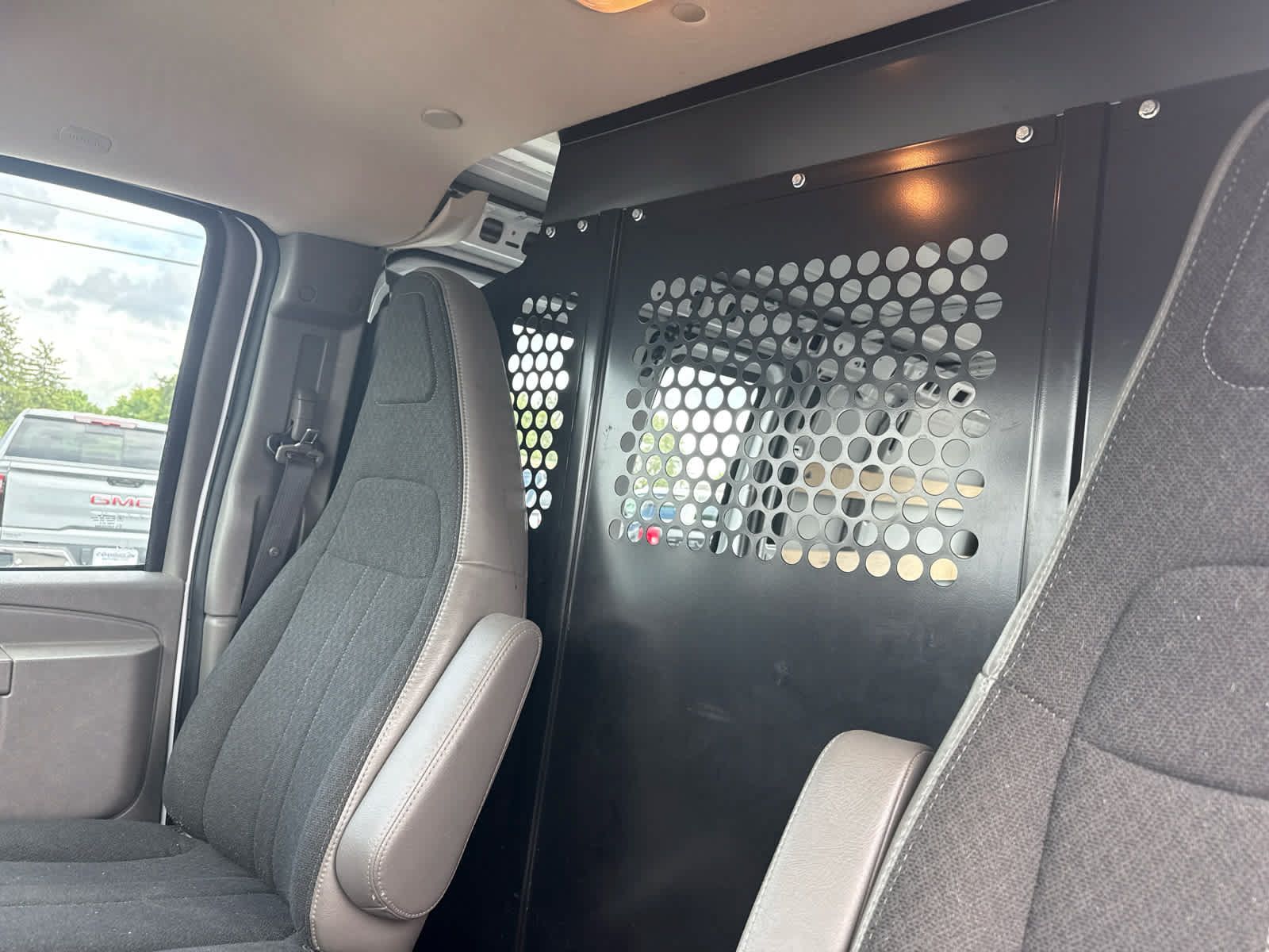 Certified 2025 Chevrolet Express 2500 w/ Driver Convenience Package RWD image 18