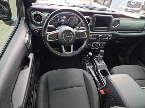 Used 2020 Jeep Wrangler Unlimited Sahara w/ Cold Weather Group image 9