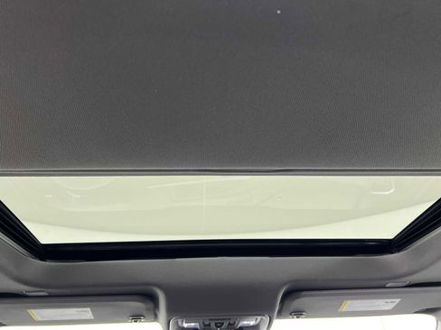 New 2026 GMC Sierra 1500 SLT w/ SLT Premium Plus Package image 25