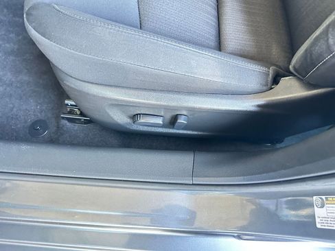 Used 2024 Nissan Altima 2.5 SV image 23