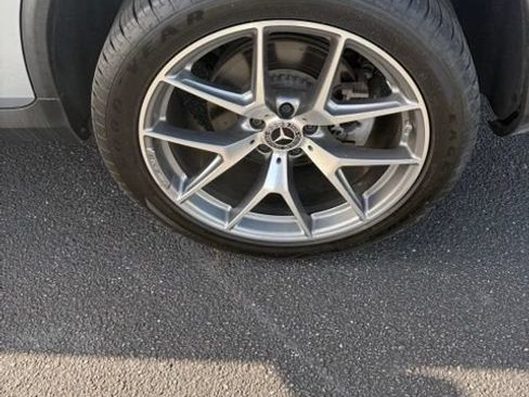 Used 2021 Mercedes-Benz GLC 300 4MATIC Coupe w/ AMG Line image 5