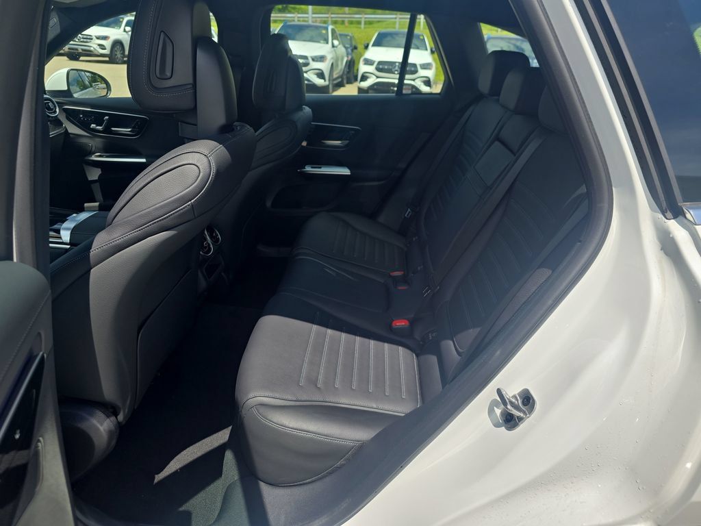 New 2026 Mercedes-Benz GLC 43 AMG 4MATIC image 25