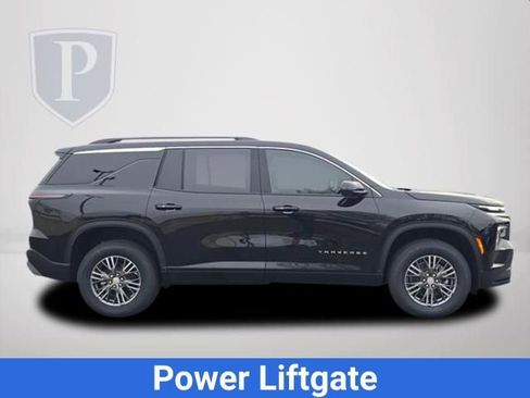 New 2026 Chevrolet Traverse LT w/ Driver Confidence Package FWD image 5