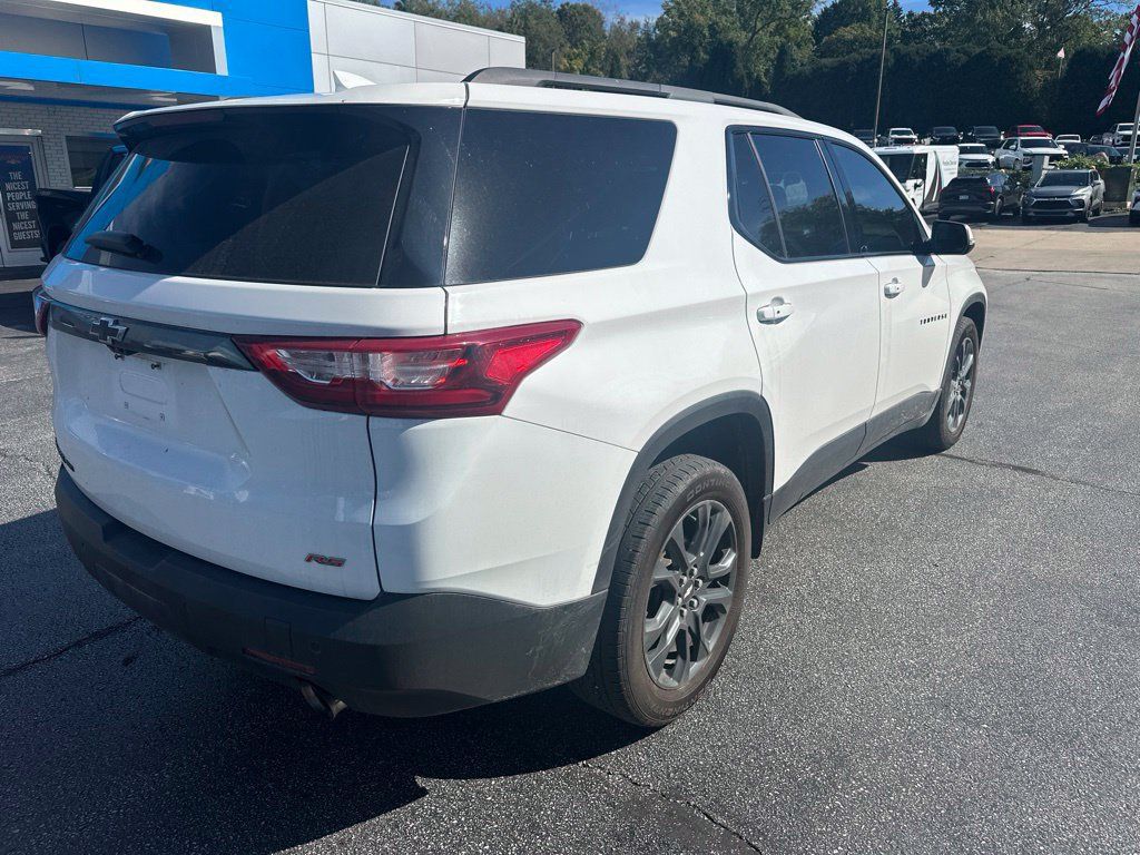 Used 2021 Chevrolet Traverse RS AWD/4WD image 8