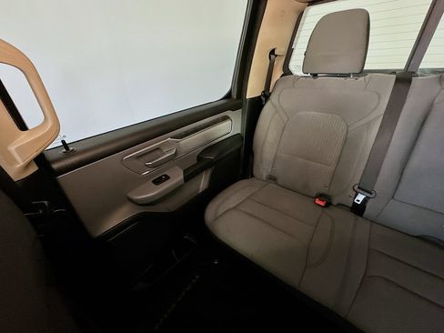 Used 2019 RAM 1500 Big Horn RWD image 12