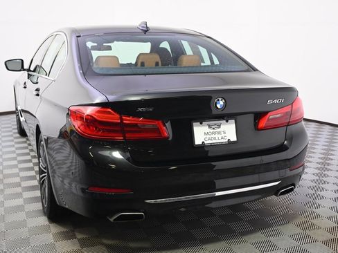 Used 2017 BMW 540i xDrive image 4