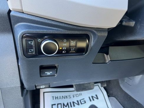 Used 2023 Ford Bronco Wildtrak image 25