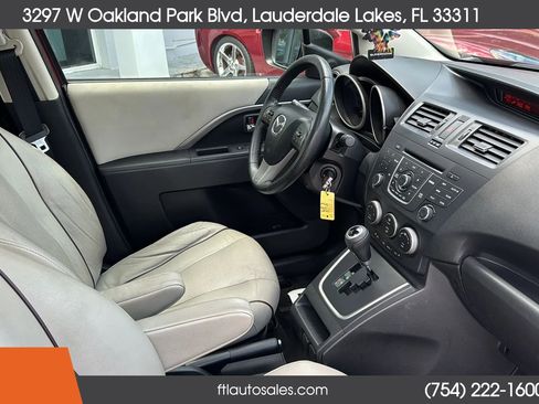 Used 2015 MAZDA MAZDA5 Grand Touring FWD image 48
