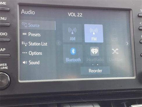 Used 2019 Toyota RAV4 LE image 5