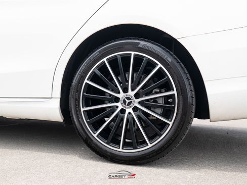 Used 2021 Mercedes-Benz C 300 Sedan w/ Premium Package image 8
