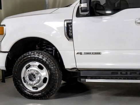 Used 2021 Ford F350 Lariat w/ Lariat Value Package image 12