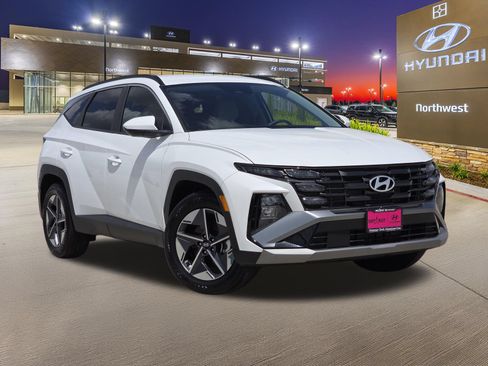 Certified 2026 Hyundai Tucson SEL Plus FWD image 3