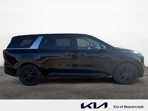 New 2026 Kia Carnival LXS image 6