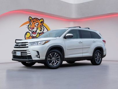 Used 2019 Toyota Highlander XLE