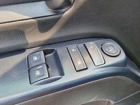 Used 2017 GMC Sierra 1500 2WD Regular Cab image 18
