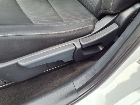 Used 2024 Nissan Sentra SV FWD image 21
