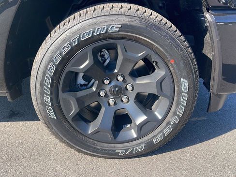New 2026 RAM 1500 Big Horn AWD/4WD image 9