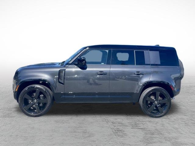Certified 2025 Land Rover Defender 110 V8 AWD/4WD image 8