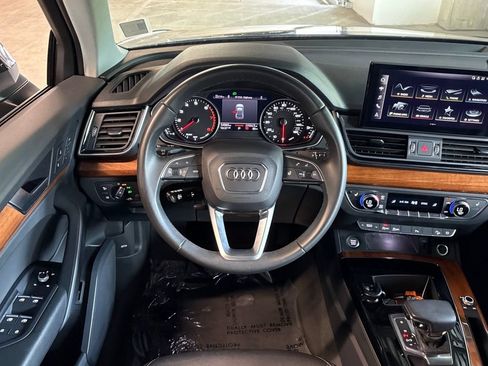 Used 2023 Audi Q5 2.0T Premium w/ Convenience Package AWD/4WD image 15