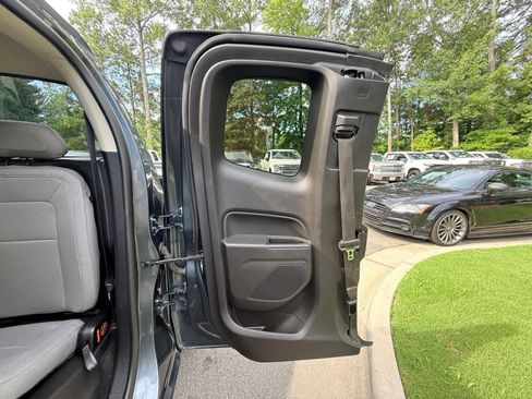 Used 2015 Chevrolet Colorado W/T w/ WT Convenience Package RWD image 21