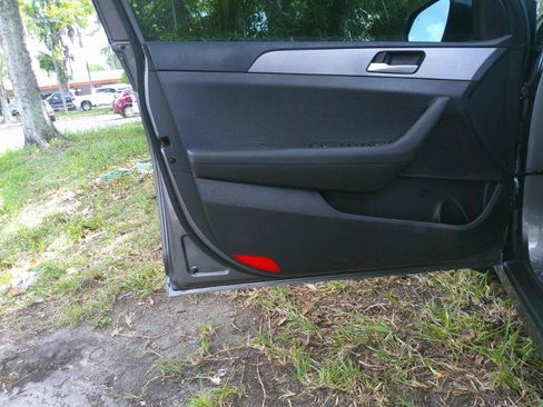 Used 2019 Hyundai Sonata SE FWD image 22