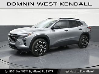 Used 2024 Chevrolet Trax RS w/ Driver Confidence Package FWD video 1