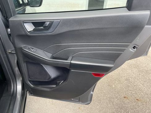 Used 2023 Ford Escape Active FWD image 33