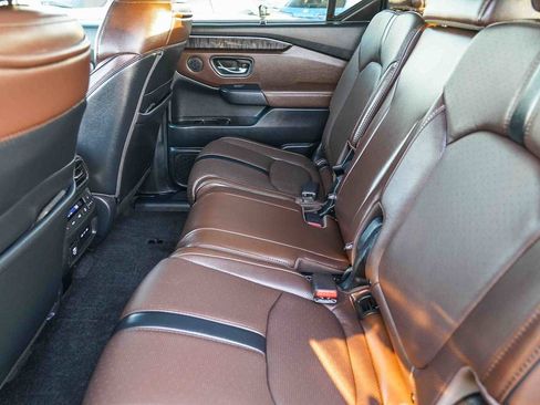 Certified 2025 Honda Pilot Elite image 18