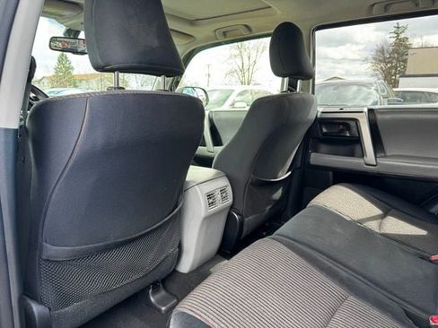 Used 2012 Toyota 4Runner SR5 w/ Convenience Pkg AWD/4WD image 13