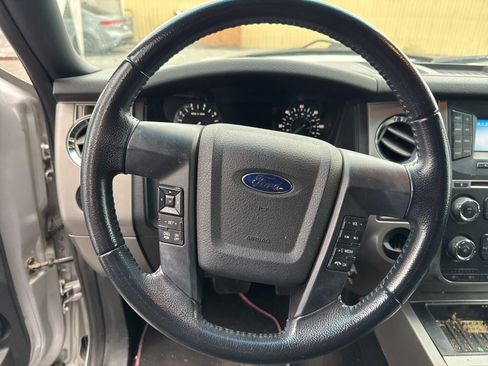Certified 2017 Ford Expedition EL XLT image 6
