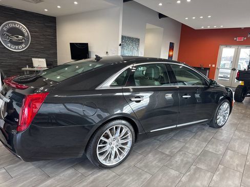 Used 2014 Cadillac XTS Platinum image 11