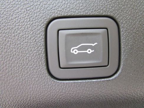 New 2026 GMC Yukon Elevation w/ Elevation Premium Package RWD image 12