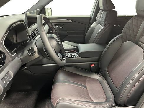 New 2026 Honda Pilot Black Edition image 10