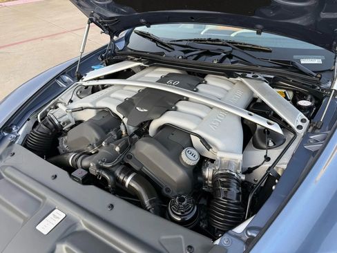 Used 2011 Aston Martin Rapide image 13