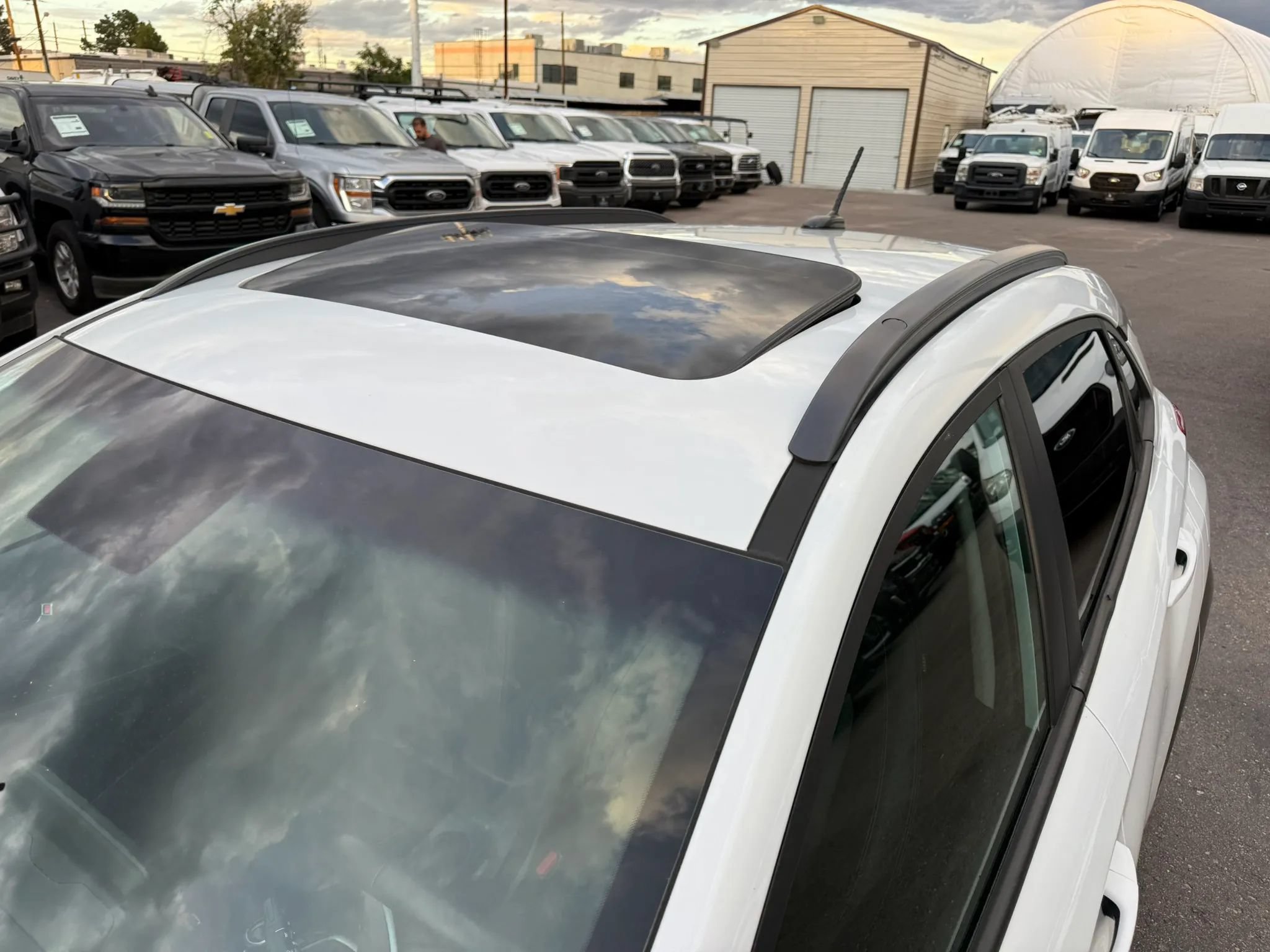 Used 2018 Hyundai Kona Limited AWD/4WD image 16