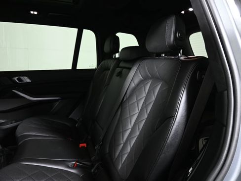 Certified 2024 BMW X7 xDrive40i w/ M Sport Package image 4