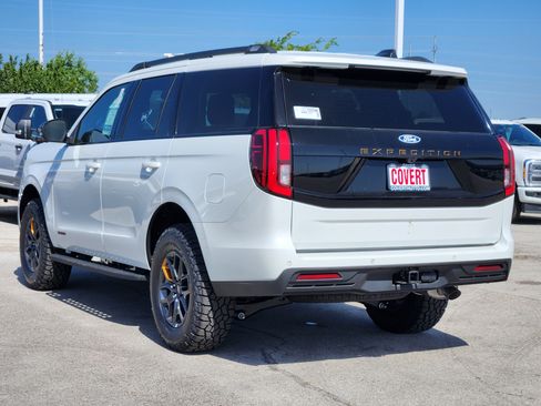 New 2027 Ford Expedition Tremor w/ Driver's Package AWD/4WD image 5