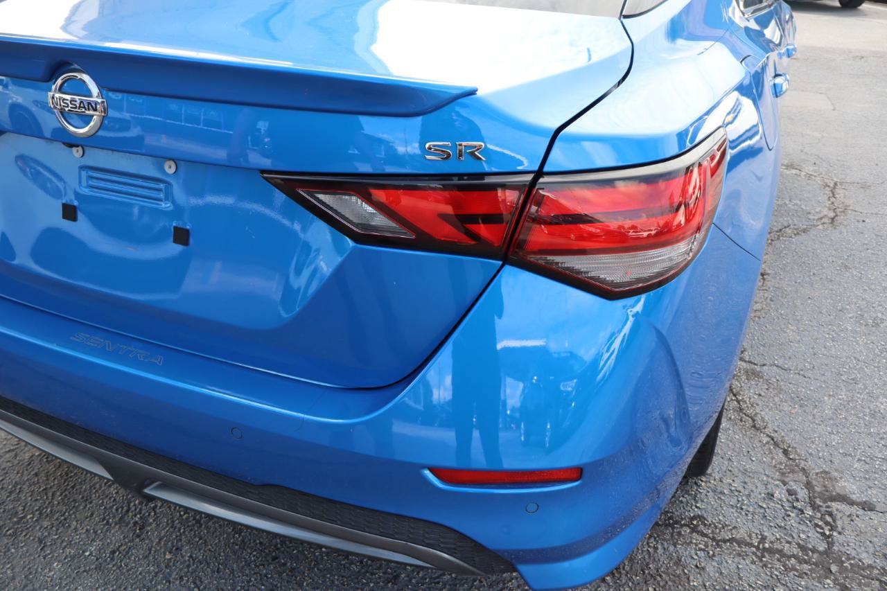 Used 2022 Nissan Sentra SR w/ Electronics Package FWD image 11