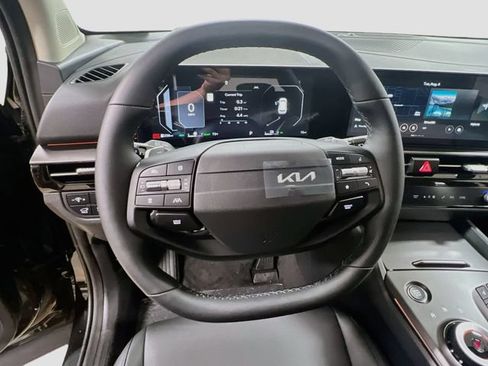 New 2027 Kia Sportage SX Prestige AWD/4WD image 11