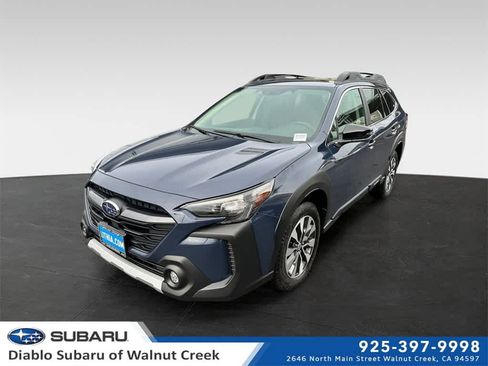 Used 2025 Subaru Outback Limited image 1