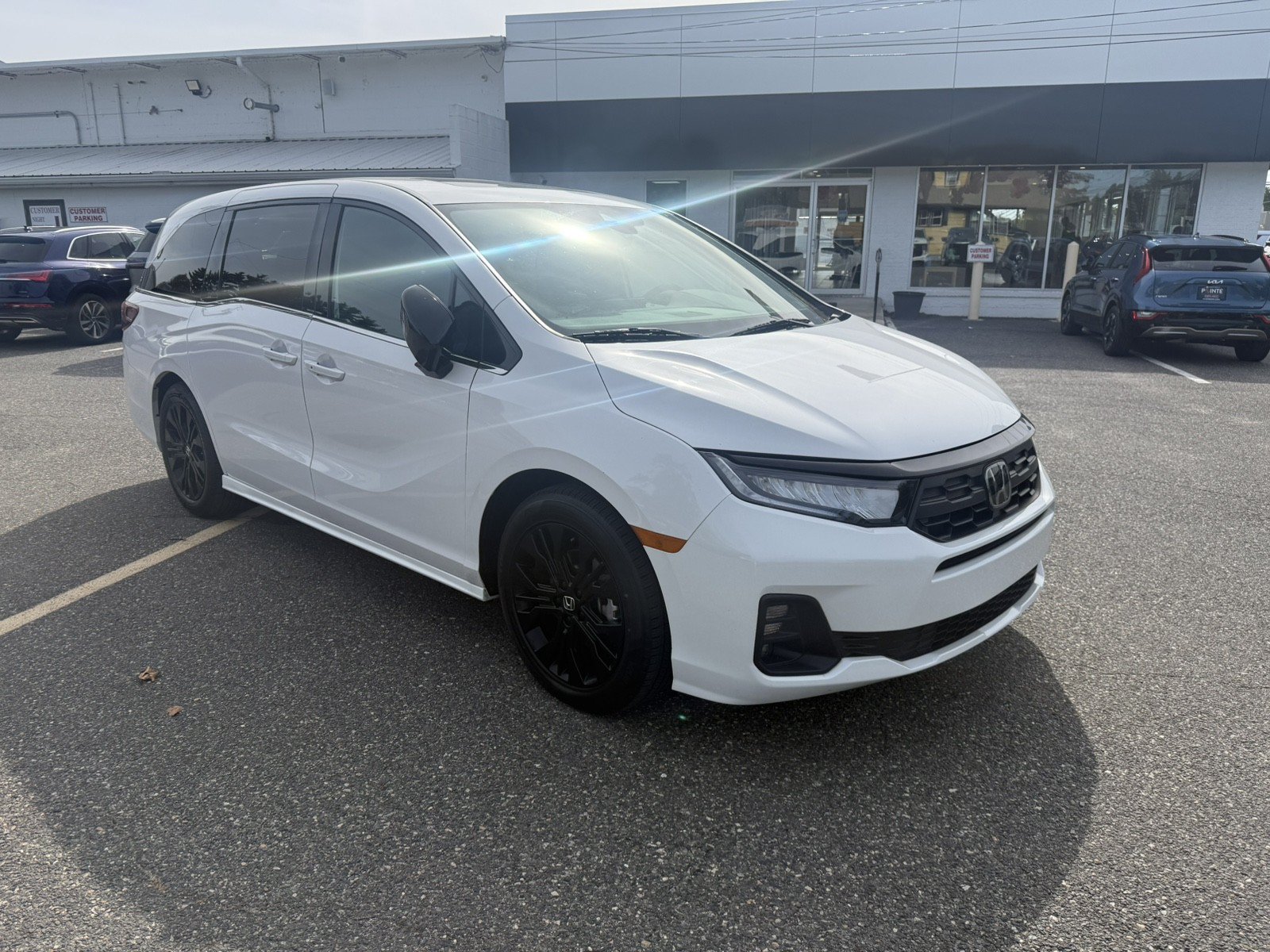 Used 2025 Honda Odyssey Sport-L image 1