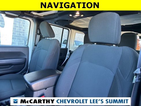 Used 2021 Jeep Wrangler Unlimited Sport image 24