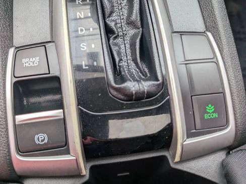 Used 2017 Honda Civic EX-T image 17
